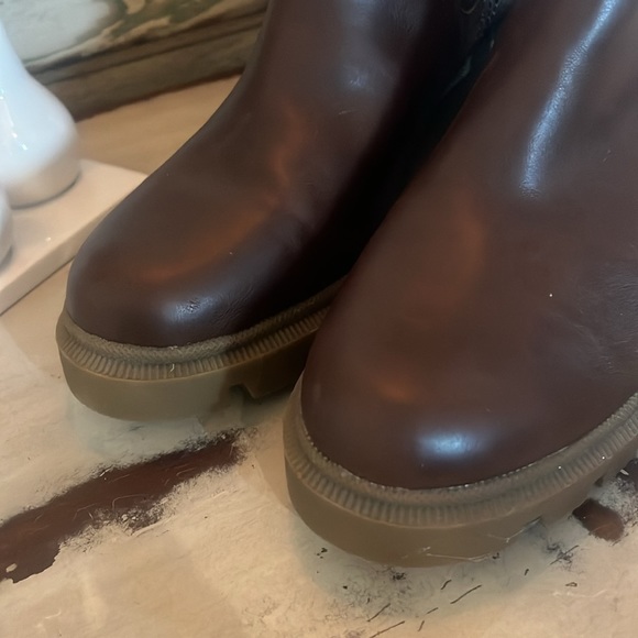 NAYA Brown Slip On Boots - - Picture 5 of 9